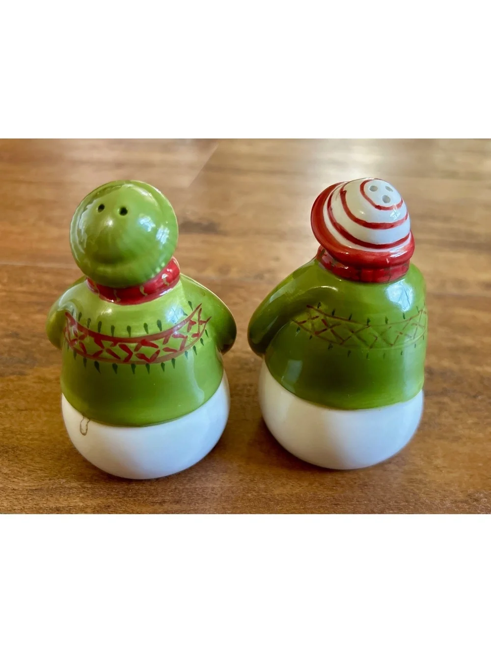Ceramic Snowman Salt and Pepper Shakers Set